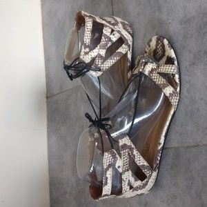 AQUAZZURA Prins Animal